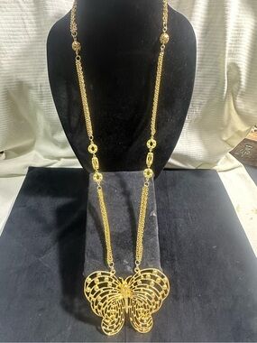 Vtg: Pauline Rader Oversized Butterfly Pendant Runway Necklace (unsigned)